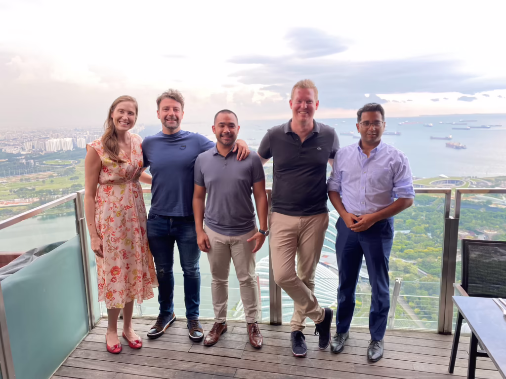 Group of Taulia employees photo