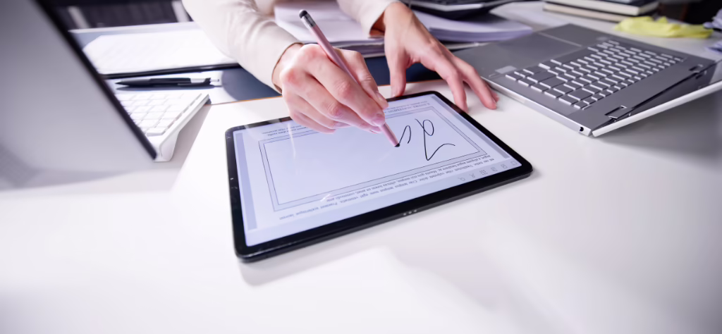 Contract lifecycle management